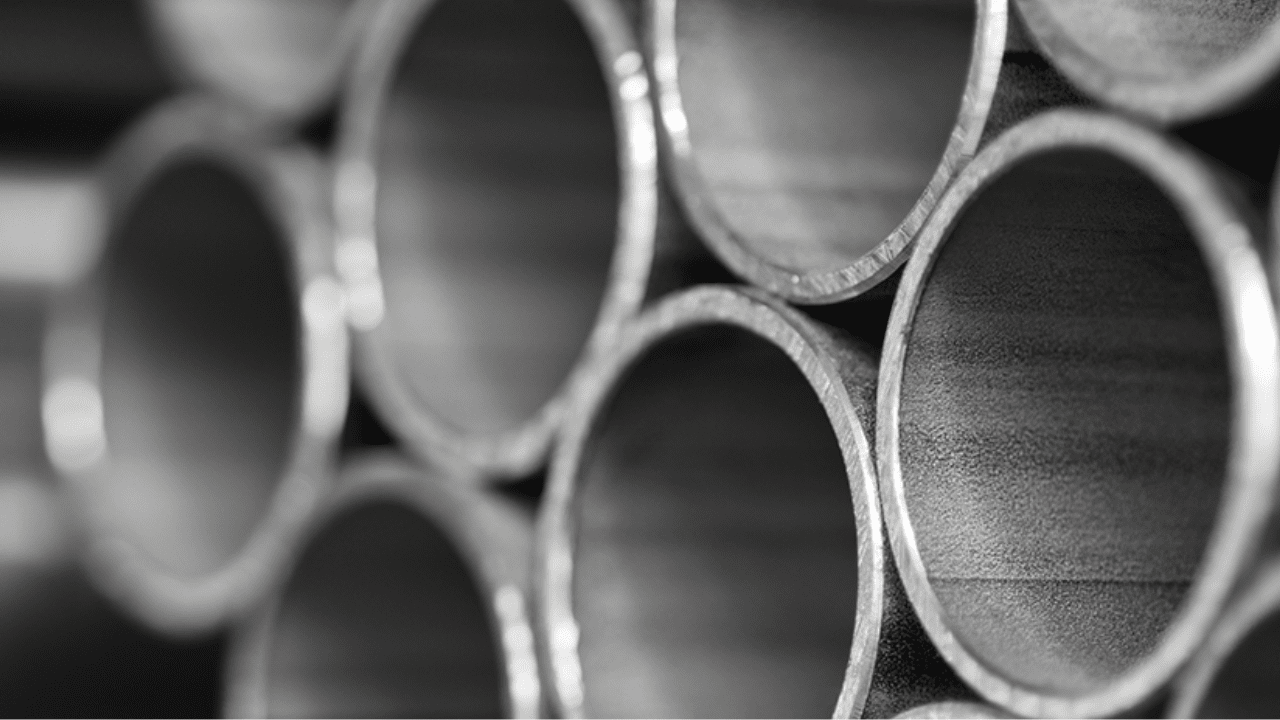 Which Advantages Do Seamless Pipes Have Over ERW Pipes?