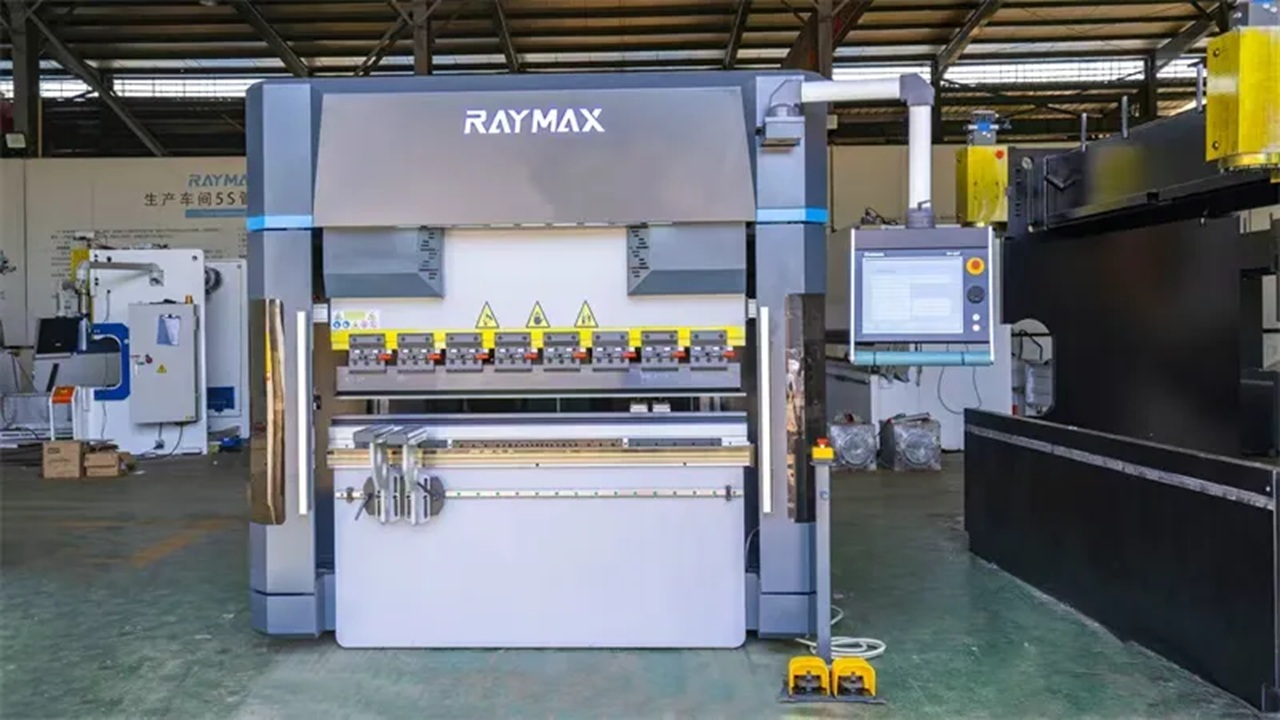 How Incorrect V-Die Selection Leads to Press Brake Bending Defects