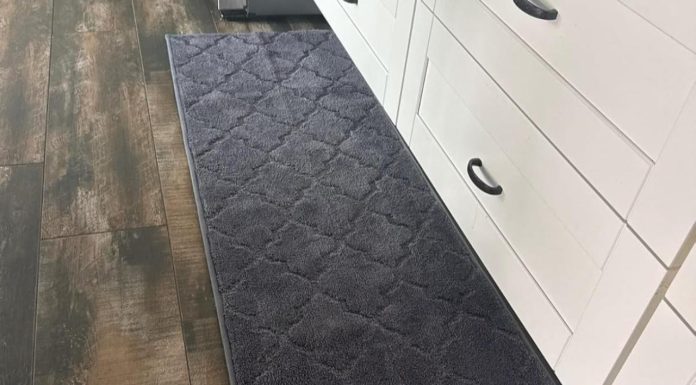 How to Choose the Right Non-Skid COSY HOMEER Rug for the Kitchen Decor